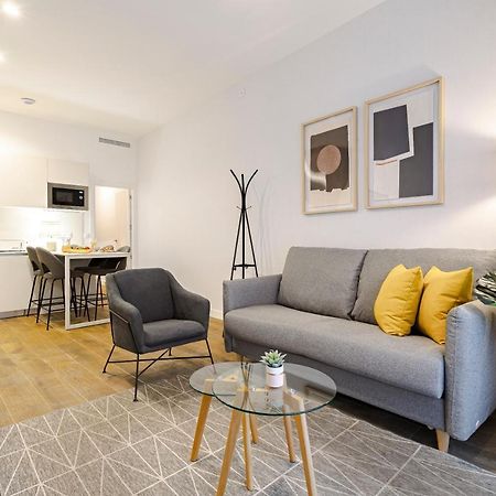 Feelathome Castilla Apartments Madrid Dış mekan fotoğraf