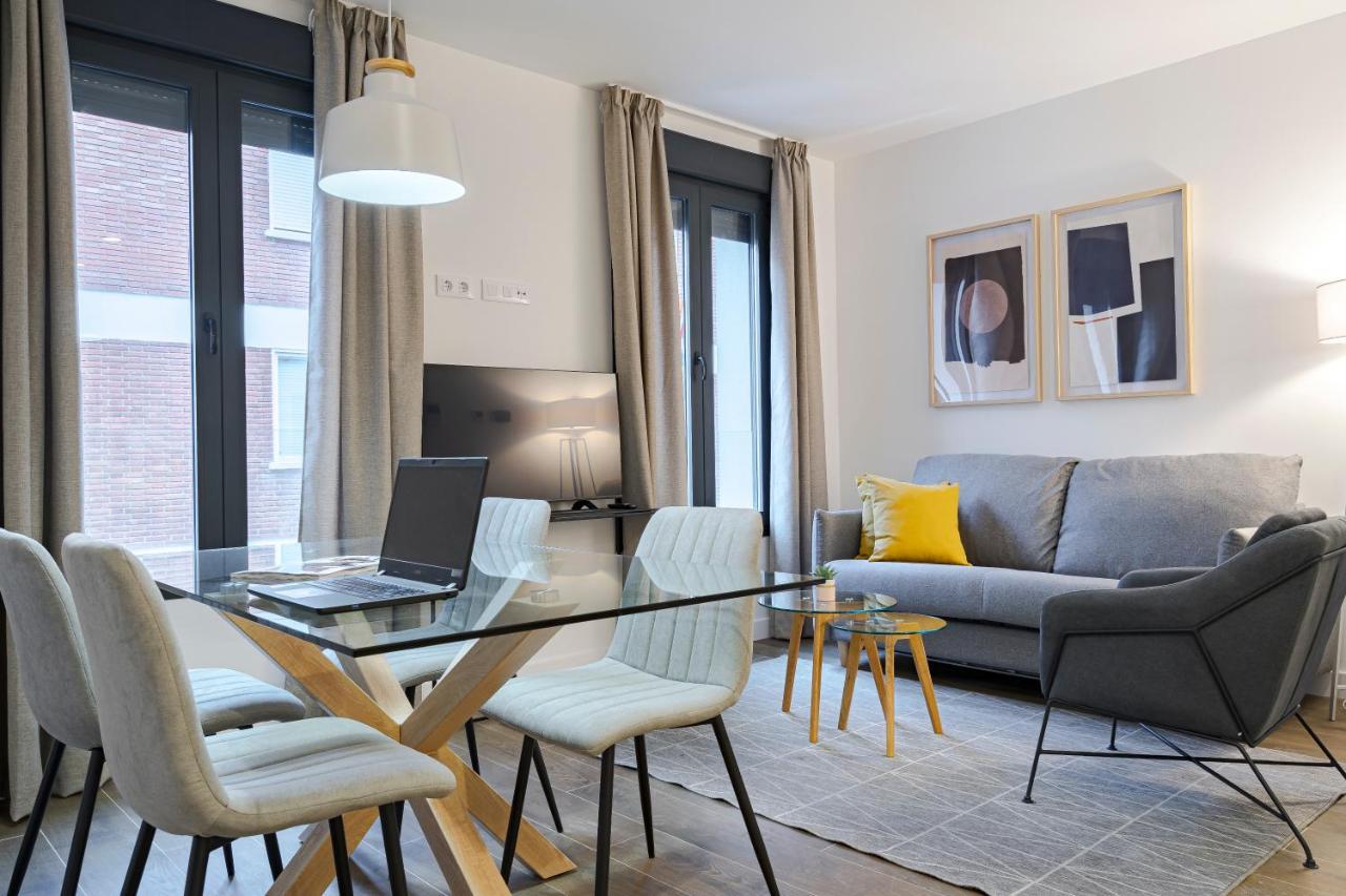 Feelathome Castilla Apartments Madrid Dış mekan fotoğraf
