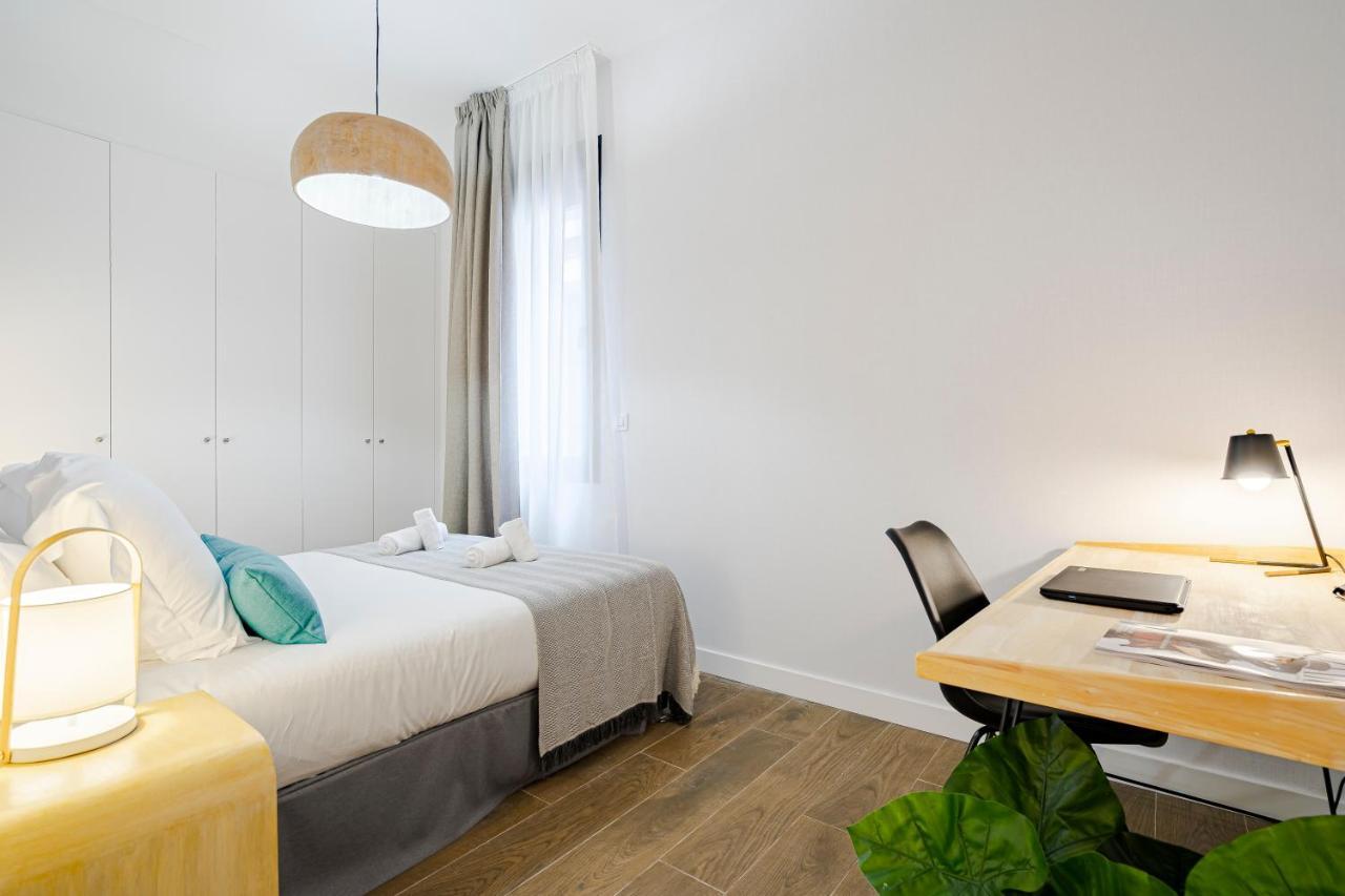 Feelathome Castilla Apartments Madrid Dış mekan fotoğraf