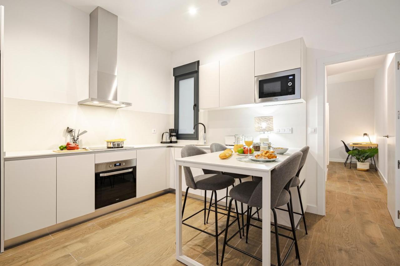 Feelathome Castilla Apartments Madrid Dış mekan fotoğraf