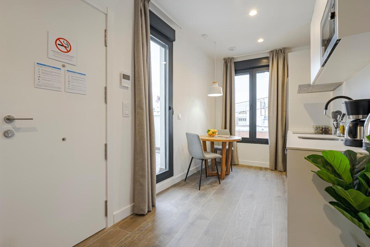 Feelathome Castilla Apartments Madrid Dış mekan fotoğraf