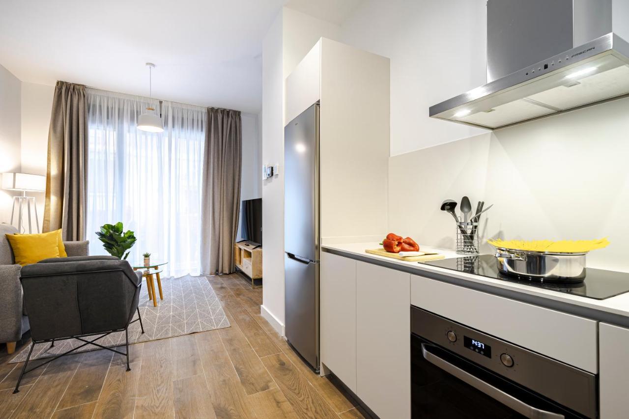 Feelathome Castilla Apartments Madrid Dış mekan fotoğraf