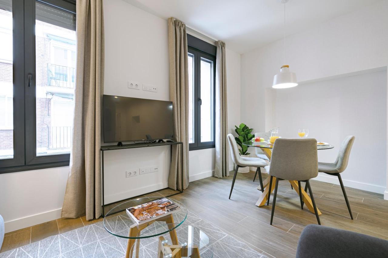 Feelathome Castilla Apartments Madrid Dış mekan fotoğraf