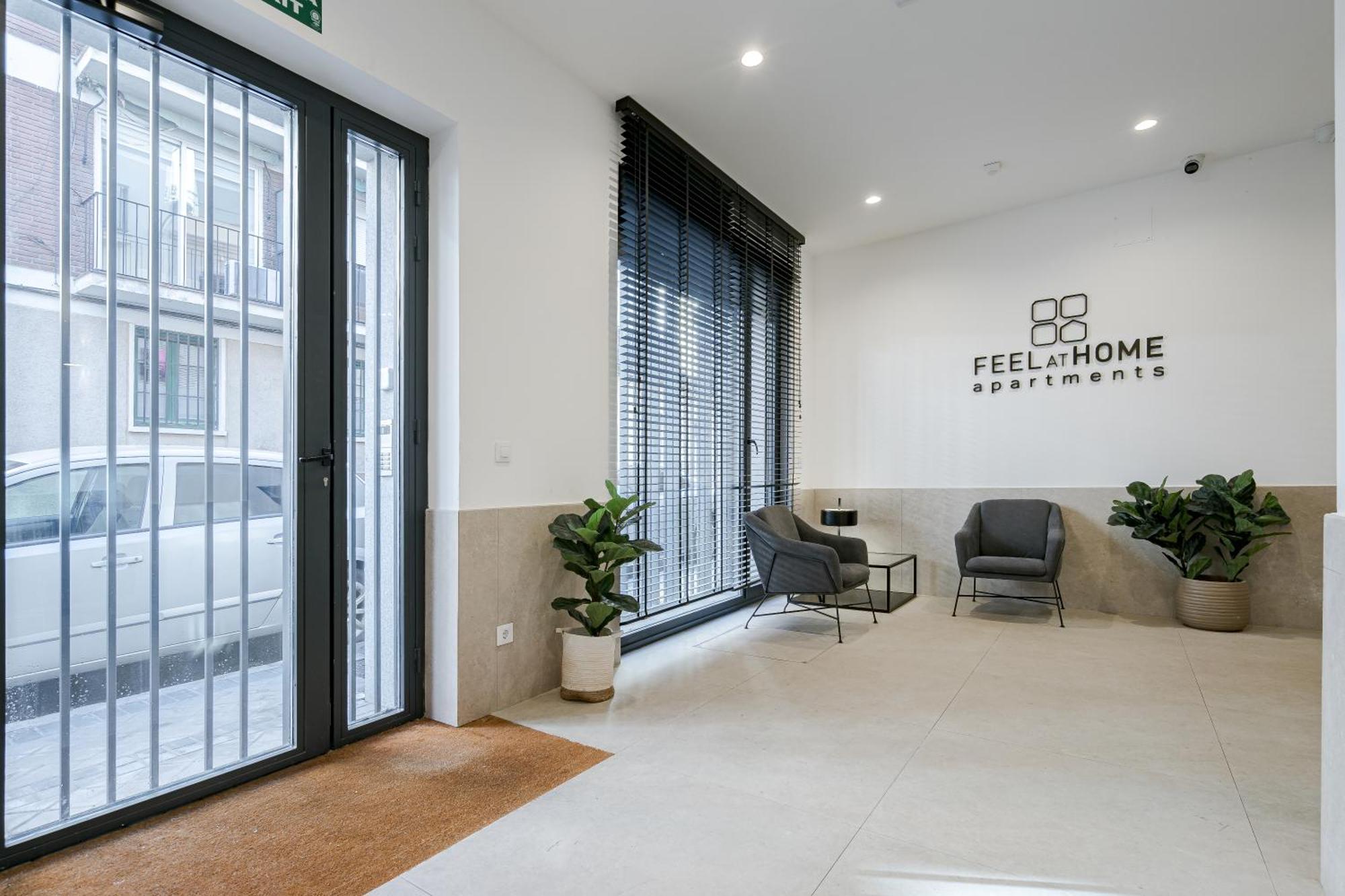 Feelathome Castilla Apartments Madrid Dış mekan fotoğraf